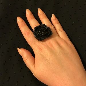 Black plastic rose ring